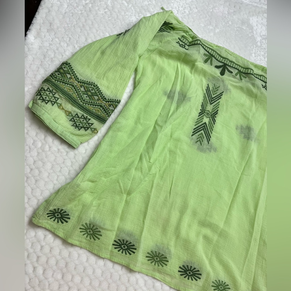 Light green bohemian style tunic for women size S